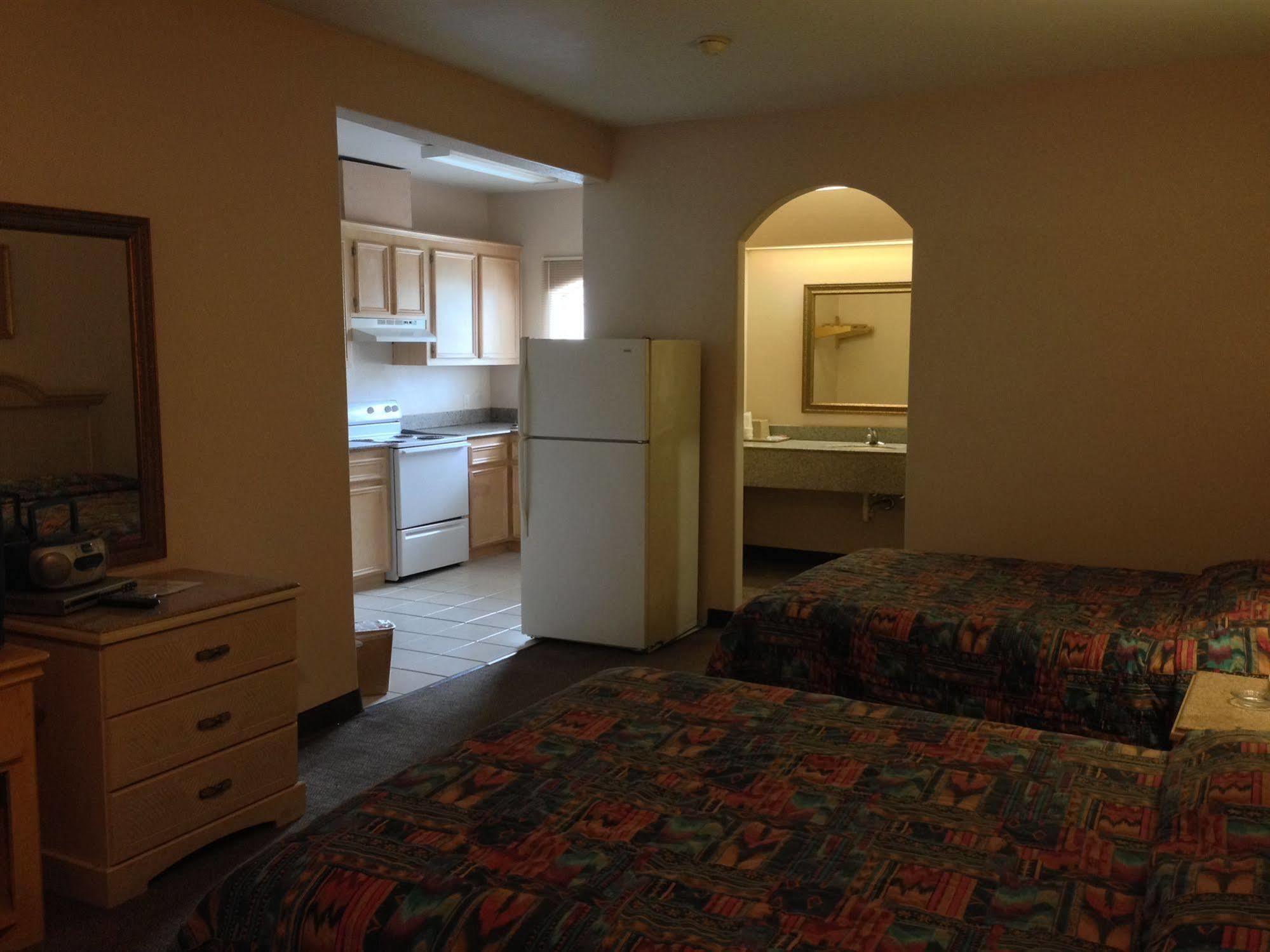 Camelot Inn & Suites Highway 290/Northwest Freeway Jersey Village Εξωτερικό φωτογραφία